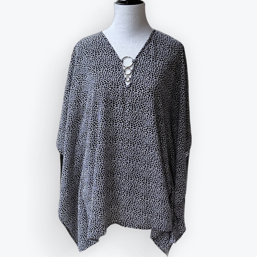 Lagenlook Animal Print Georgette O-Ring Flowy Elegant Poncho Top Blouse ~ S/M